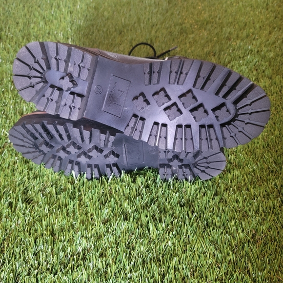 Marc Fisher Black Leatger Lace Up Boots 7.5 - Picture 7 of 8